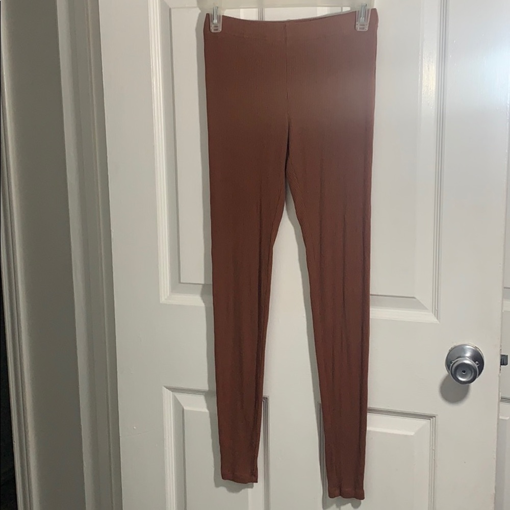 Burnt orange pants/tights